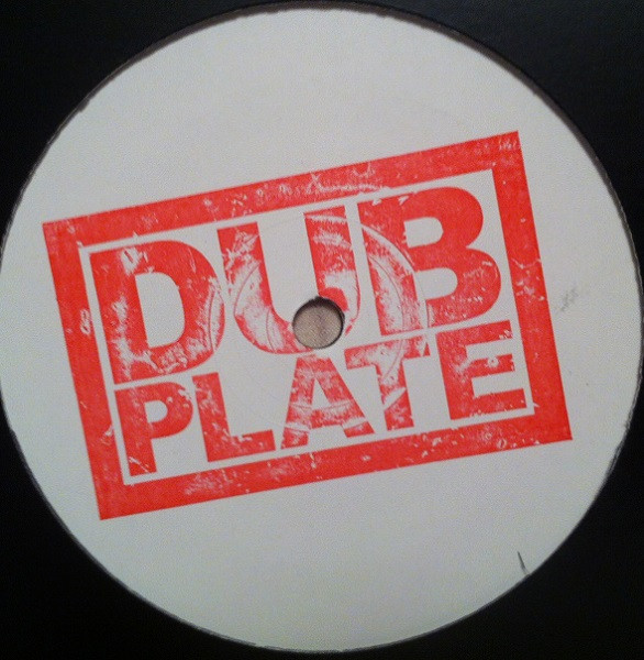 Various - On A Dubstep Tip (Mungos Hi-Fi Remix) / Rising Star (Jstar image 1