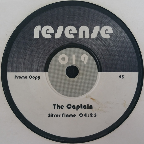 Captain - Silver Flame / Feel Alright - Vinyl Record 7" image 1