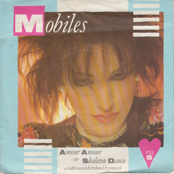Mobiles - Amour Amour - Used Vinyl Record 7" image 1