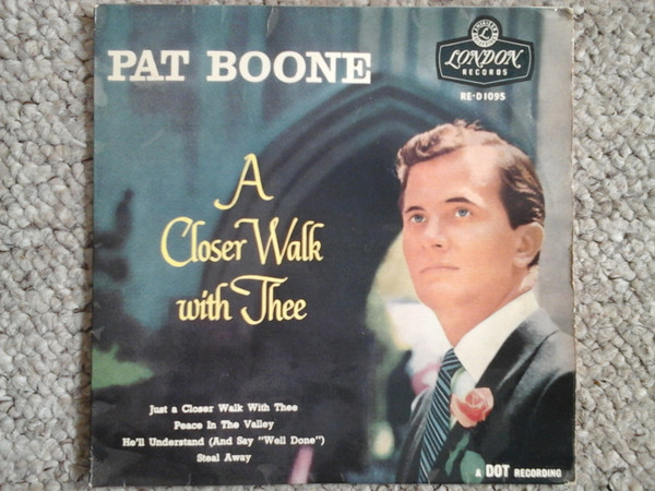 Pat Boone - A Closer Walk With Thee - Used Vinyl Record 7" image 1