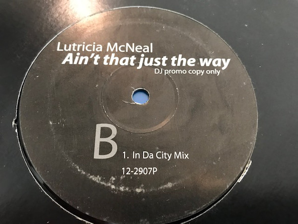 Lutricia McNeal - Ain't That Just The Way - Vinyl Record 12" image 1