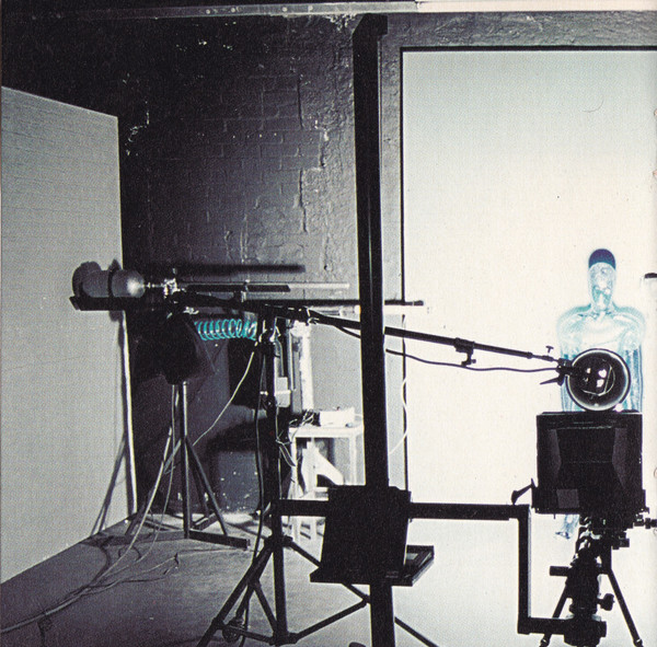 Massive Attack - 100th Window - CD image 13