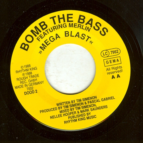 Bomb The Bass - Don't Make Me Wait / Megablast - Used Vinyl Record 7" image 4