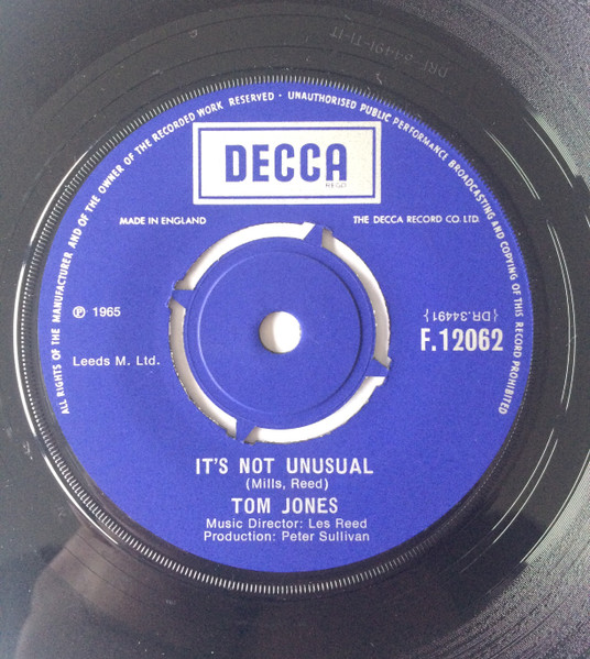 Tom Jones - This Is .... - Used Vinyl Record 7" image 4