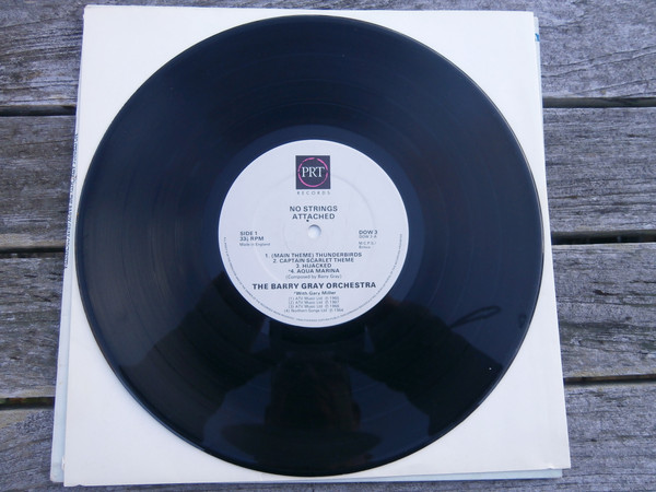 Barry Gray Orchestra - No Strings Attached - Used Vinyl Record 10" image 3