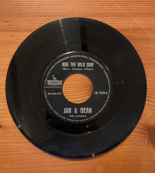 Jan & Dean - Ride The Wild Surf - Used Vinyl Record 7" image 5