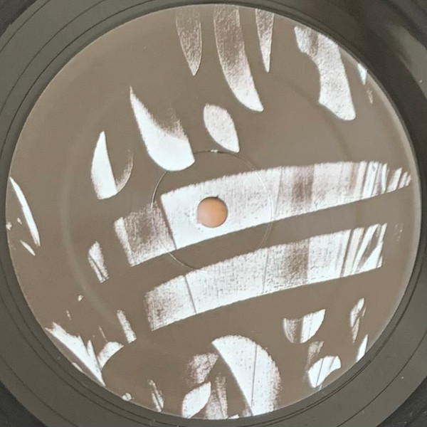 Alex Coulton - War Games / Pointe Noire - Vinyl Record 12" image 3