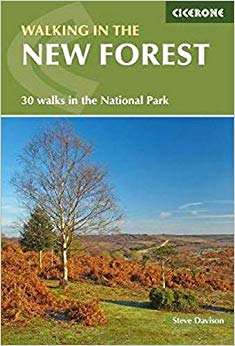 Walking in the New Forest : 30 Walks in the New Forest National Park