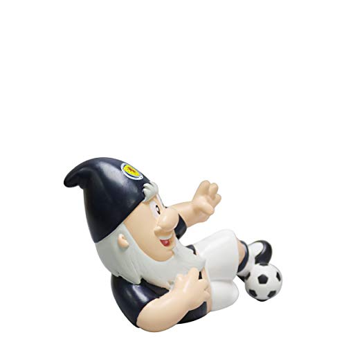 Scotland - Sliding Tackle Gnome - Garden image 4