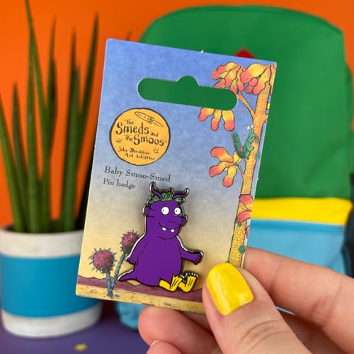Baby Smoo-Smed Pin Badge - Non-book item image 2
