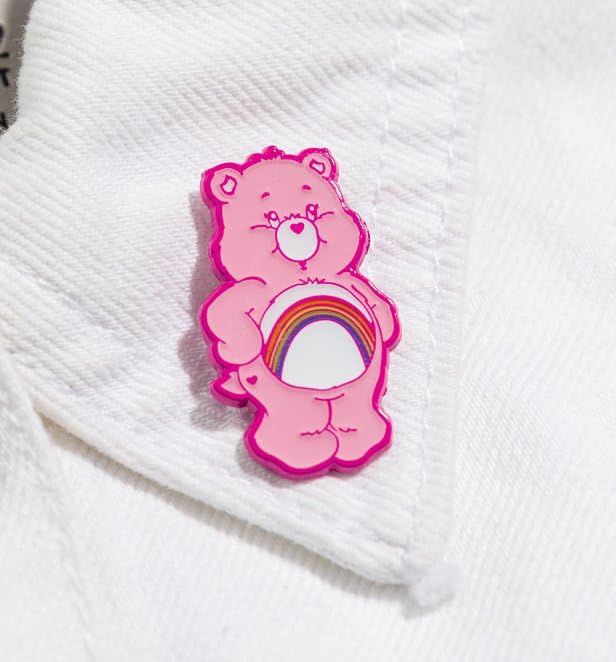 Classic Cheer Bear Pin Badge - Non-book item image 6