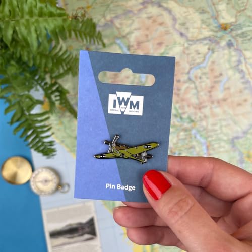 Hurricane Pin Badge - Non-book item image 2