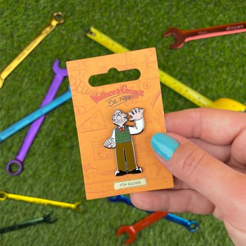 Wallace Character Pin Badge - Non-book item image 2