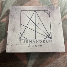 TURN & RUN - BLOSSOM - CD image 1