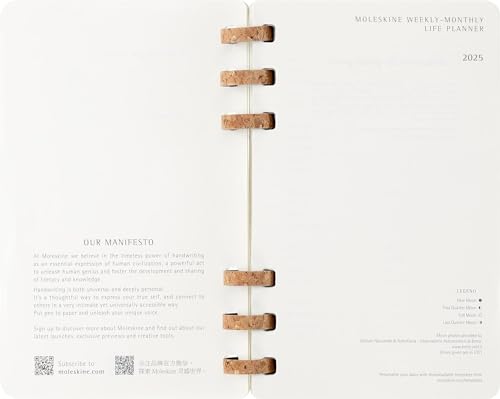 Moleskine - 2025 12-Month Large Softcover Spiral Planner : Black - Spi image 4