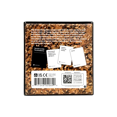 Cards Against Humanity Everything Box - Non-book item image 3