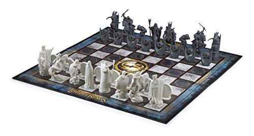 LORD OF THE RINGS - Battle For Middle Earth Chess Set - Board Game image 4