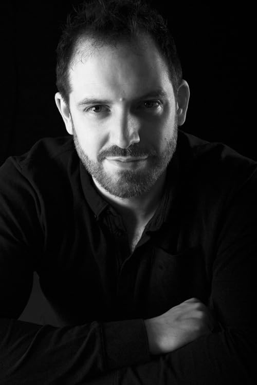 Joe Abercrombie - Half the World : 2 - Paperback image 2