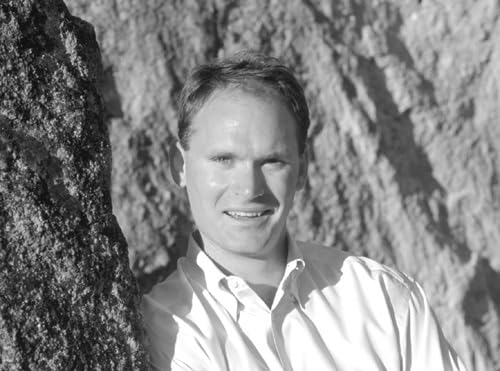 Anthony Doerr - All the Light We Cannot See - Paperback image 2