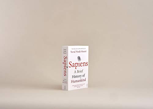 Yuval Noah Harari - Sapiens : A Brief History of Humankind - Paperback image 3