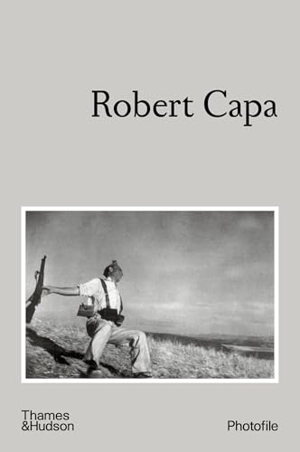 Abigail Pollak - Robert Capa - Paperback image 1