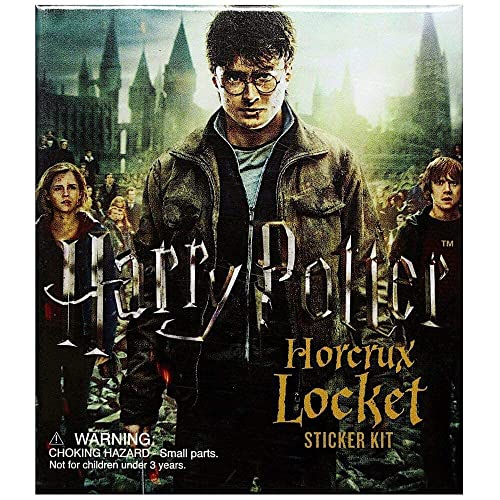 Running Press - Harry Potter Locket Horcrux Kit and Sticker Book - Pap image 2