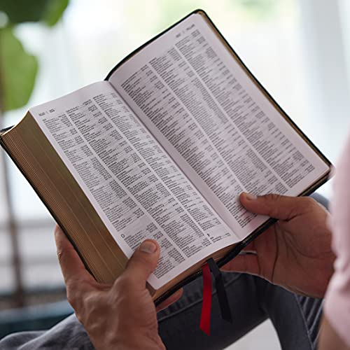 Thomas Nelson - NKJV, End-of-Verse Reference Bible, Personal Size Larg image 8