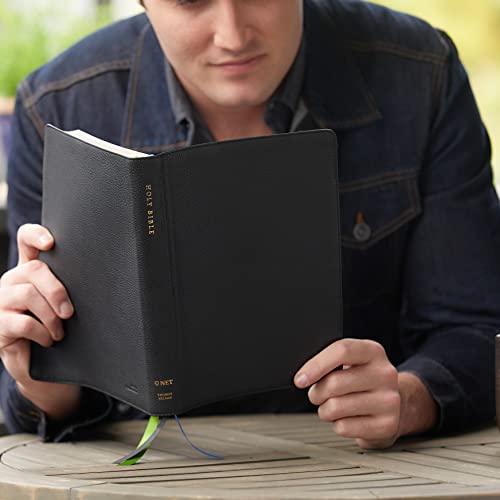 Thomas Nelson - NET Bible, Thinline Large Print, Genuine Leather, Blac image 6