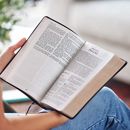 Thomas Nelson - KJV, Personal Size Large Print Reference Bible, Vintag image 5