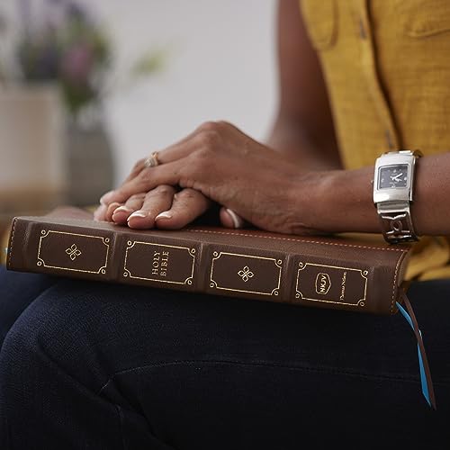 Thomas Nelson - NKJV, Large Print Thinline Reference Bible, Blue Lette image 9