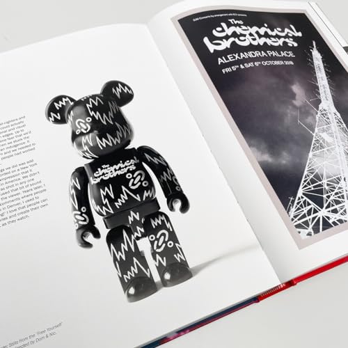 Robin Turner - Paused in Cosmic Reflection - Hardback image 9