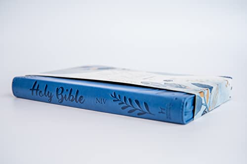 New International Ve - NIV Larger Print Blue Soft-tone Bible with Zip image 3