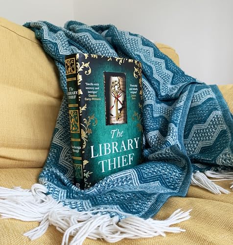 Kuchenga Shenje - Library Thief : The spellbinding debut for fans of F image 2