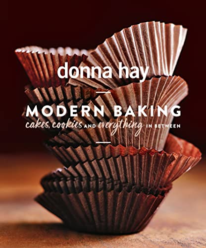 Donna Hay - Modern Baking - Hardback image 1