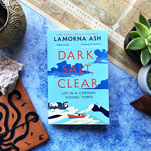 Lamorna Ash - Dark, Salt, Clear : Life in a Cornish Fishing Town - Pap image 5