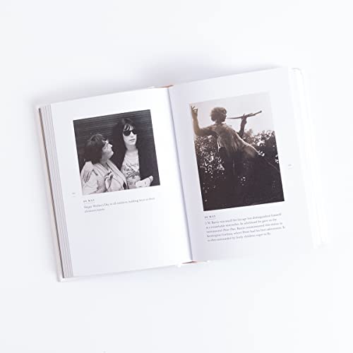 Ms Patti Smith - A Book of Days - Hardback image 4