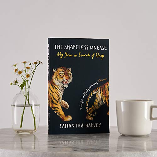 Samantha Harvey - Shapeless Unease : A Year of Not Sleeping - Paperbac image 2