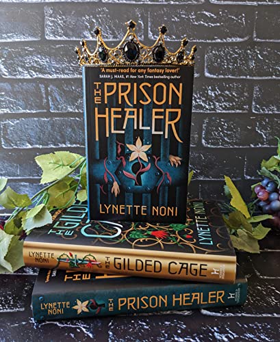 Lynette Noni - Prison Healer : A dark, gripping YA fantasy from bestse image 2