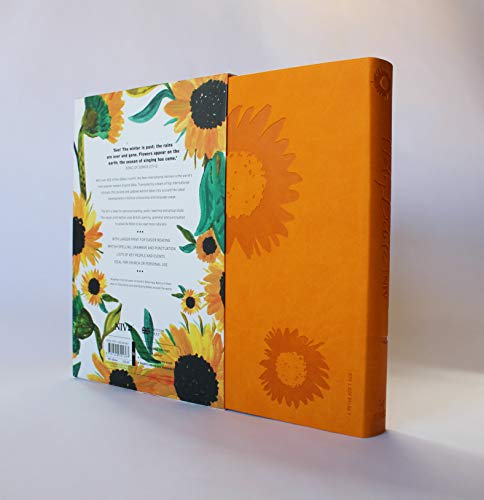 New International Ve - NIV Larger Print Soft-tone Bible - Paperback image 4