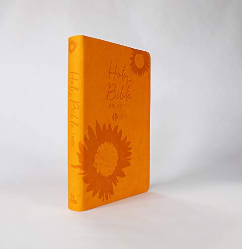New International Ve - NIV Larger Print Soft-tone Bible - Paperback image 5