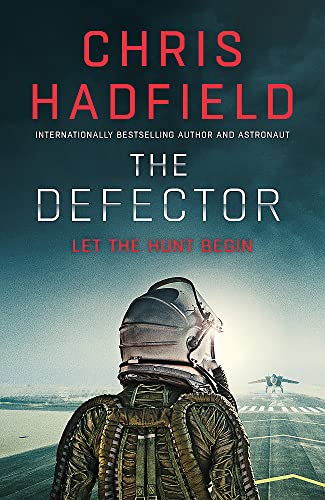 Chris Hadfield - Defector : Book 2 in the Apollo Murders Series - Hard image 1