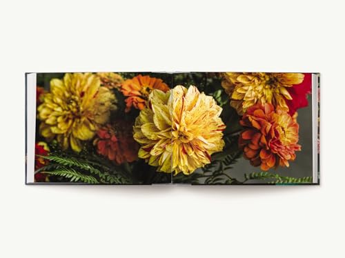 Alex Vaughan - Everyday Bouquet : 52 Beautiful Arrangements for Every image 7