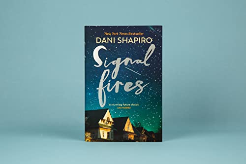 Dani Shapiro - Signal Fires : The addictive new novel about secrets an image 2