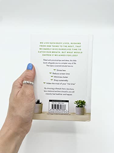 Vicki Vrint - All You Need is Less : Minimalist Living for Maximum Hap image 5