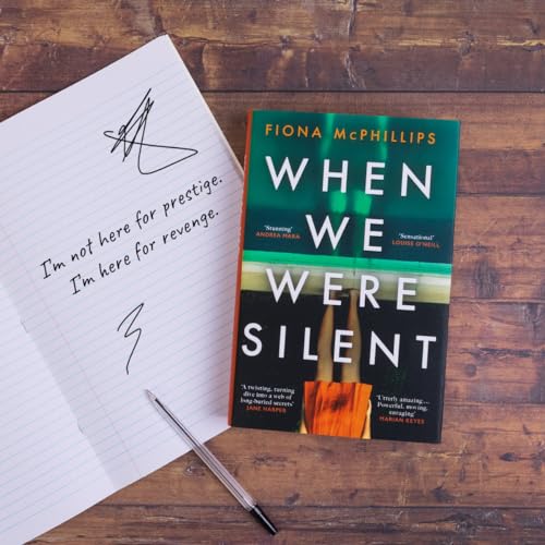 Fiona McPhillips - When We Were Silent : A gripping and addictive femi image 2