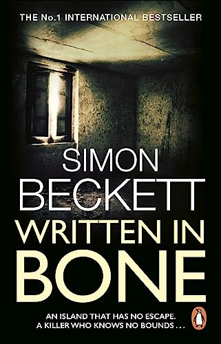 Simon Beckett - Written in Bone : (David Hunter 2): Harry Treadaway is image 1