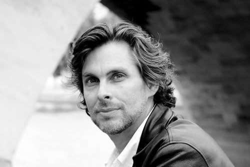 Michael Chabon - Amazing Adventures of Kavalier and Clay - Paperback image 2