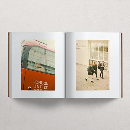 September in London - Hardback image 6