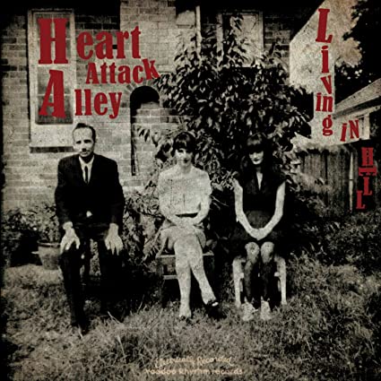 HEART ATTACK ALLEY - LIVING IN HELL - CD image 1