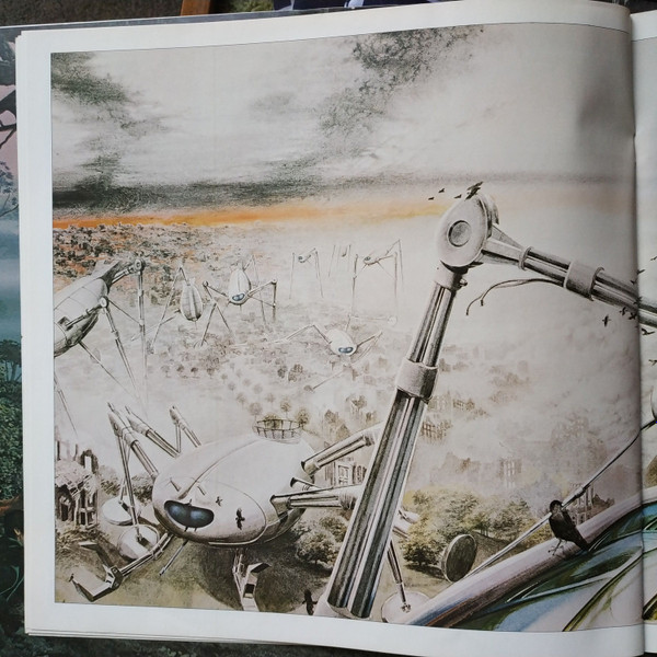 Jeff Wayne - 's Musical Version Of The War Of The Worlds - Used Vinyl image 22